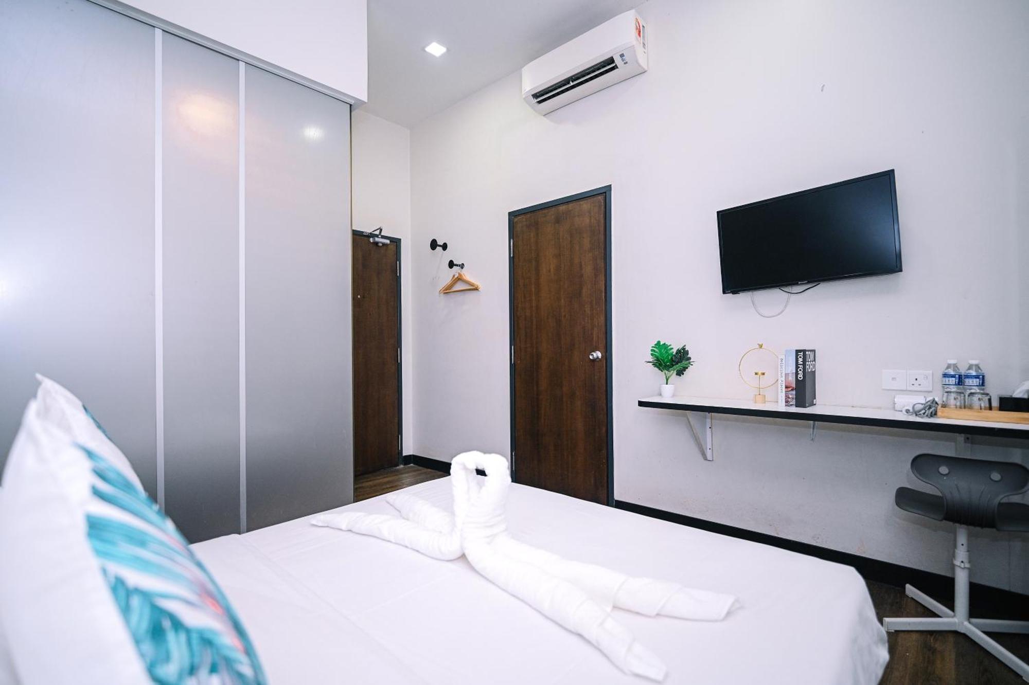 Swing & Pillows - Kota Kemuning Selangor Shah Alam Exterior photo