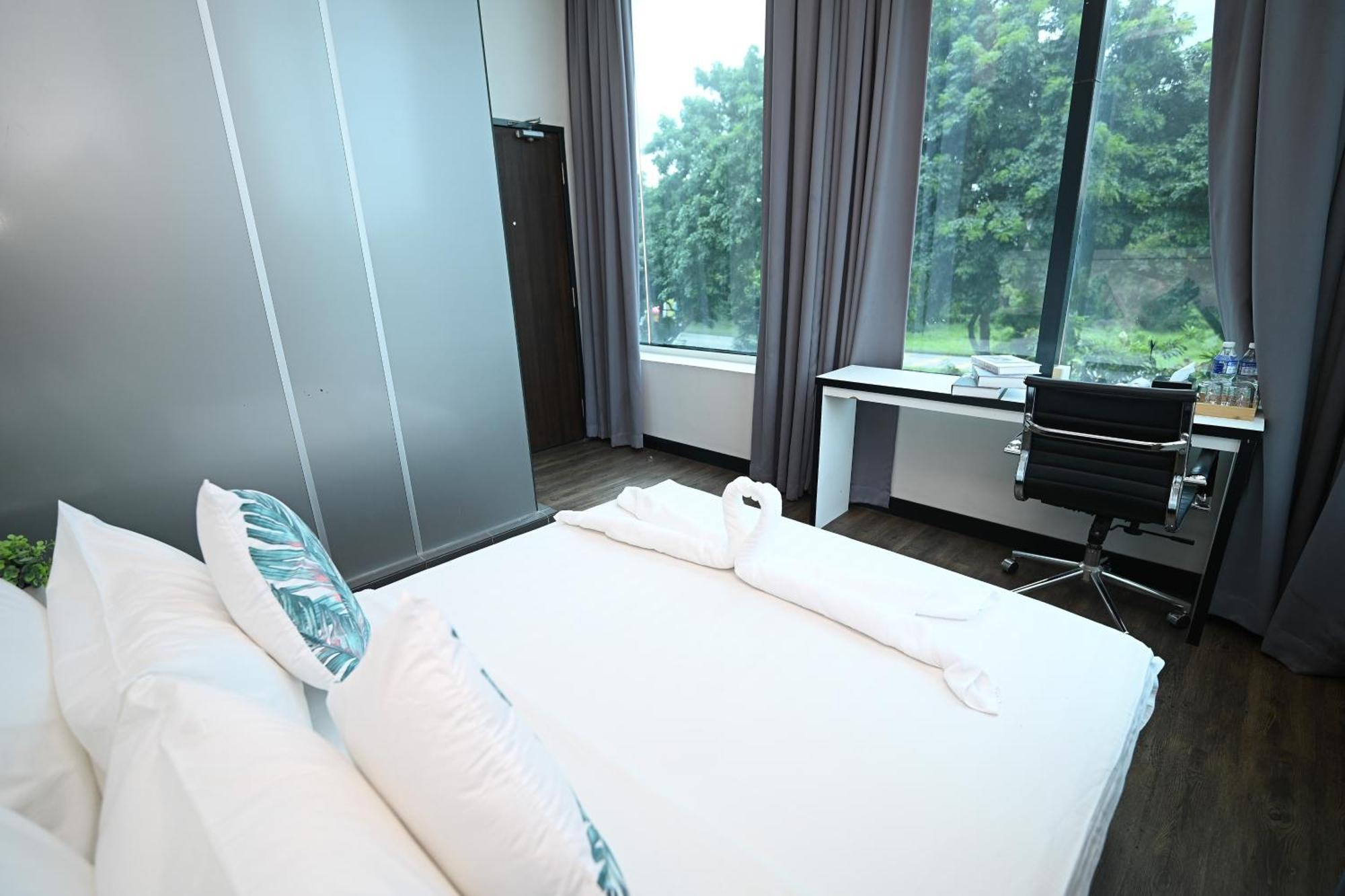 Swing & Pillows - Kota Kemuning Selangor Shah Alam Exterior photo